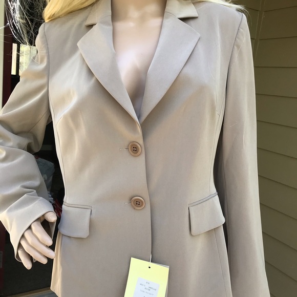 STUNNINGLY GORGEOUS &  ELEGANT BLAZER/BRAND NEW - Picture 1 of 5